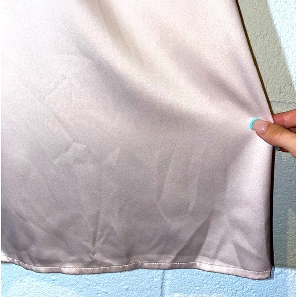 Stars Above Pink Silk Looking Flowy Dress 🩷 size M - Picture 8 of 11